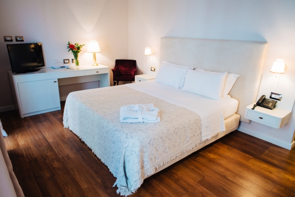 Sar'Otel Boutique Hotel (Tirana)